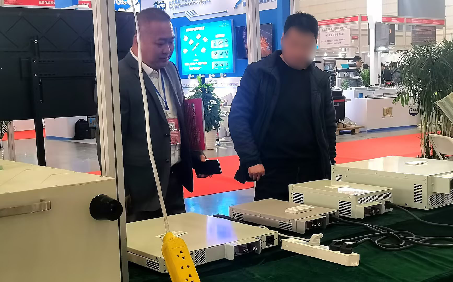 西安埃克森電源亮相西部制博會: 以創(chuàng)新產(chǎn)品與精準服務(wù)贏得行業(yè)矚目